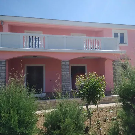 Apartment Peko Pag Town