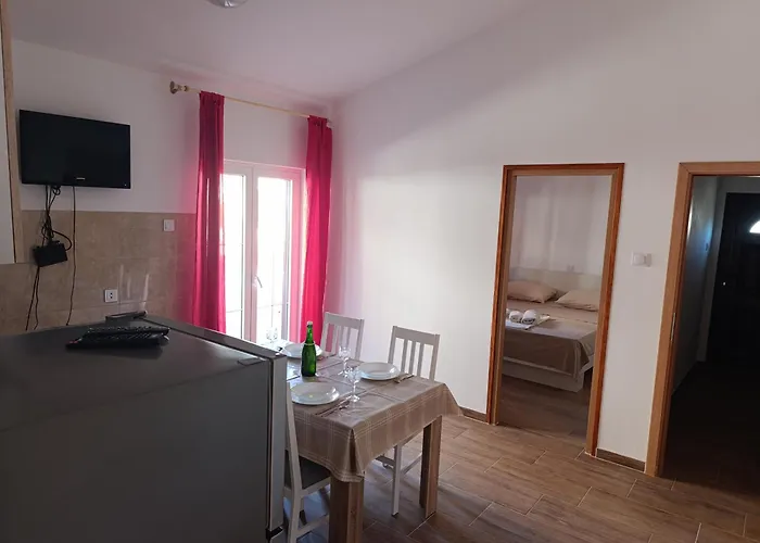 Peko Appartement Pag Town